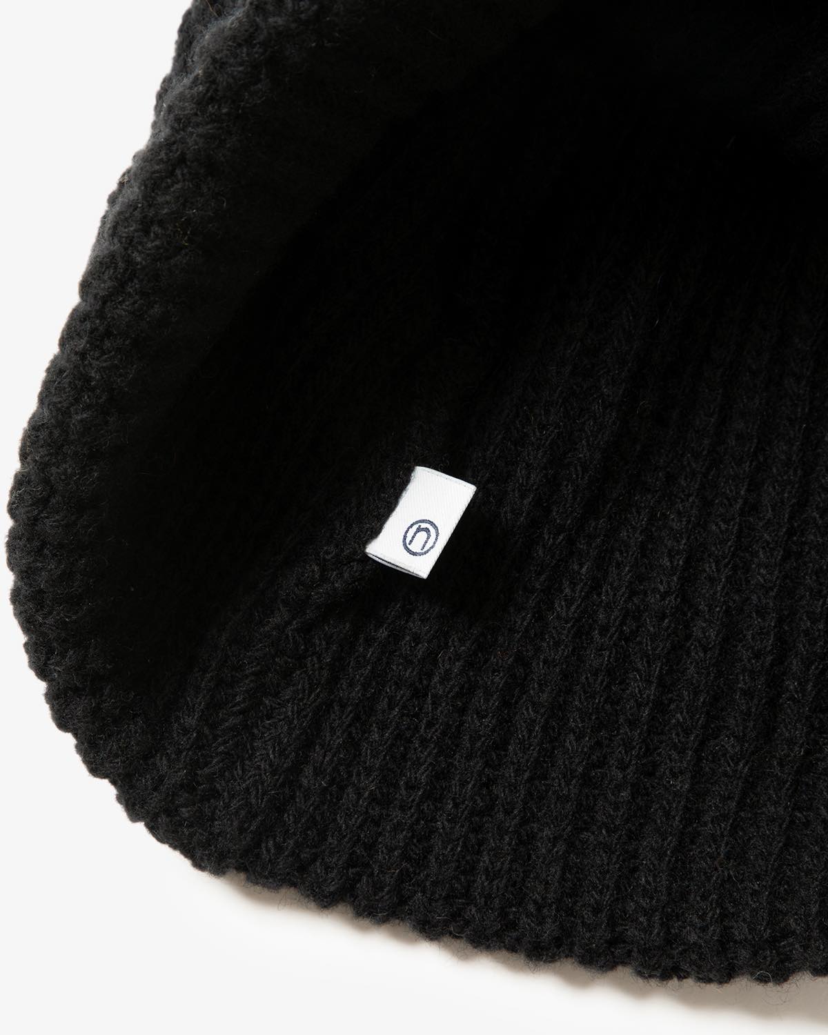 DWELLER BEANIE W/N YARN