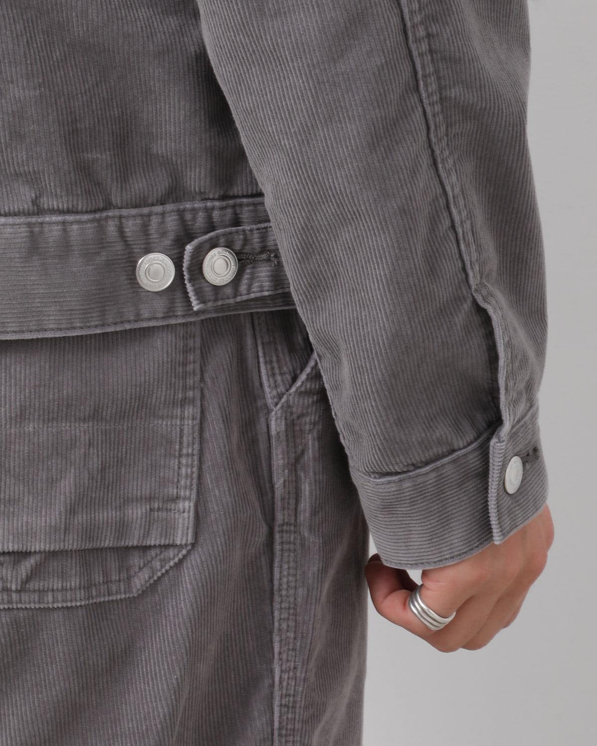 TRUCKER BLOUSON COTTON CORD SULFUR DYE WITH WINDSTOPPER®