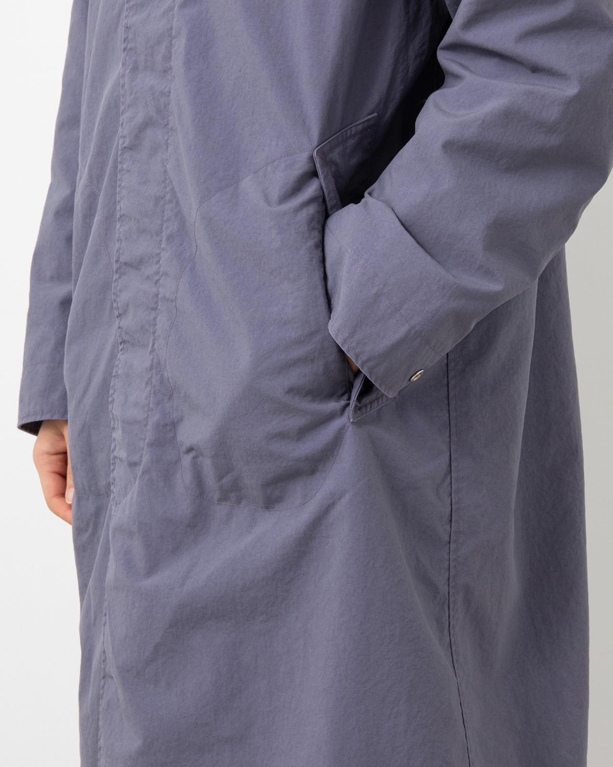 DWELLER HOODED COAT NYLON OXFORD PIGMENT DYE WITH WINDSTOPPER®