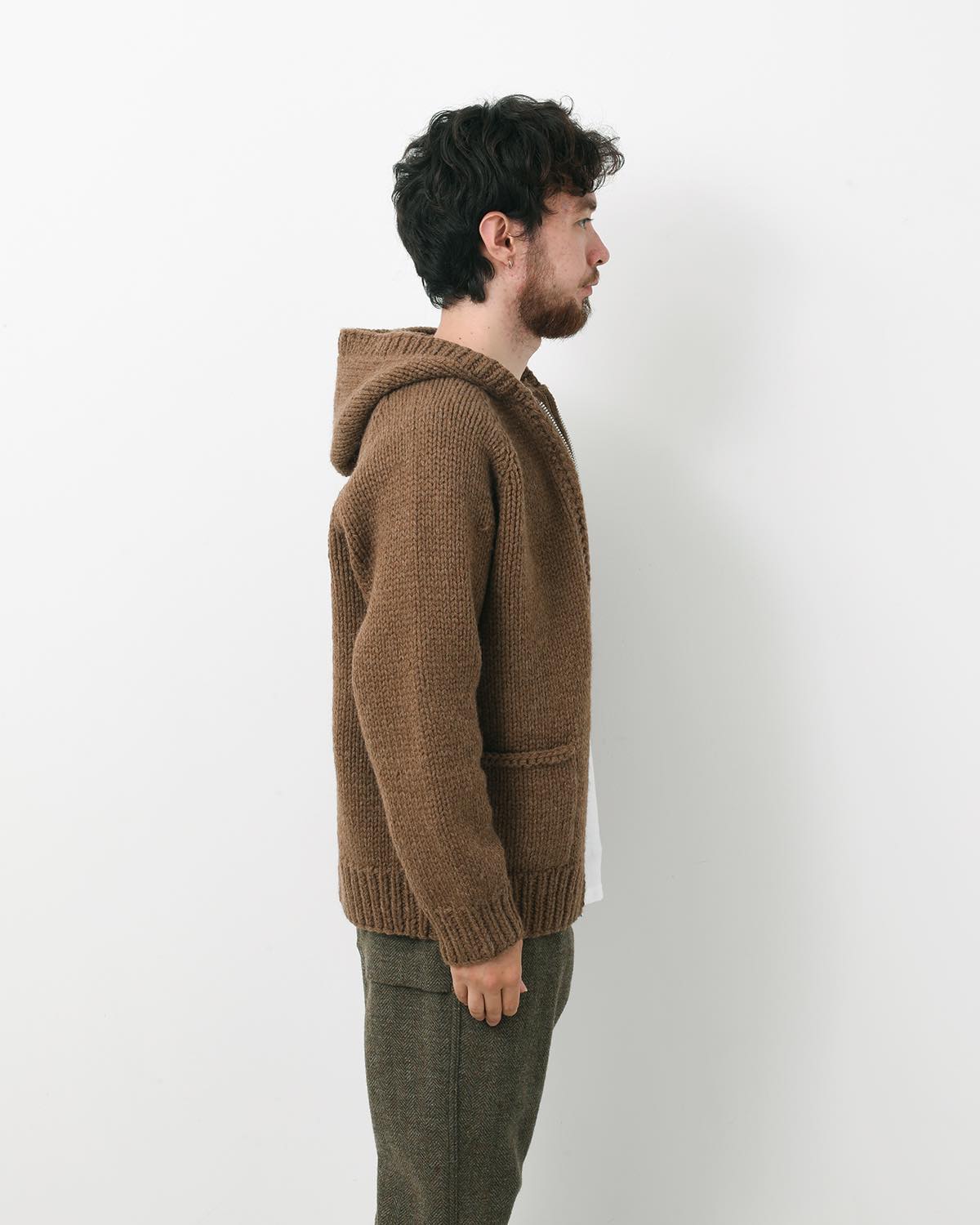 WANDERER HAND-KNIT HOODED SWEATER WOOL YARN