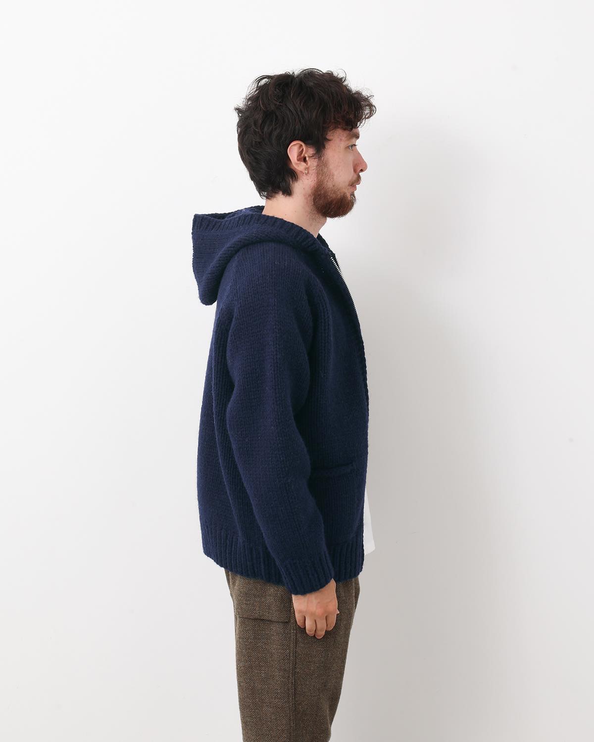 WANDERER HAND-KNIT HOODED SWEATER WOOL YARN