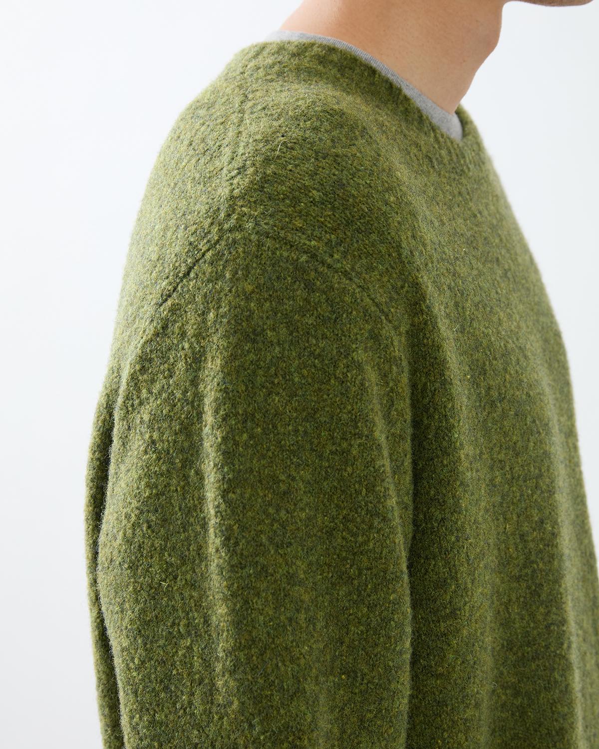HIKER CREW SWEATER WOOL BOUCLE KNIT