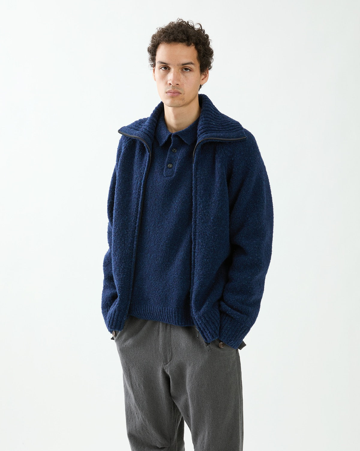 HIKER HIGH NECK ZIP BLOUSON WOOL BOUCLE KNIT
