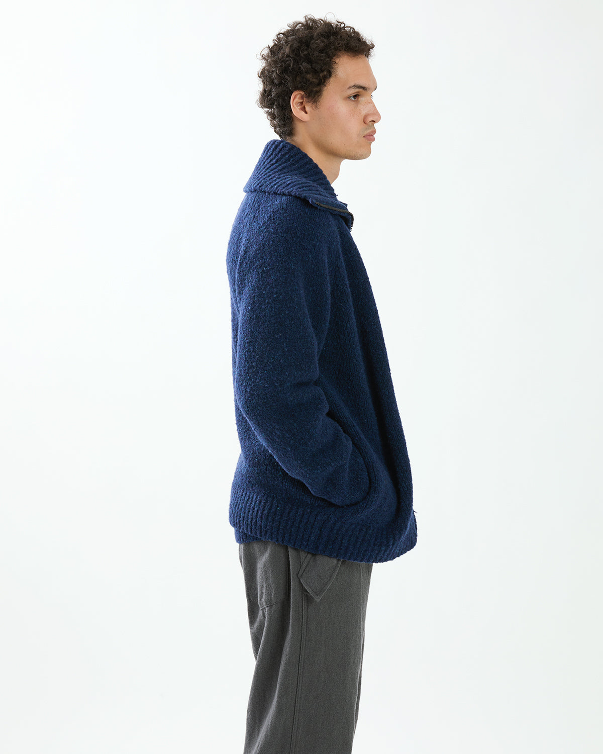HIKER HIGH NECK ZIP BLOUSON WOOL BOUCLE KNIT