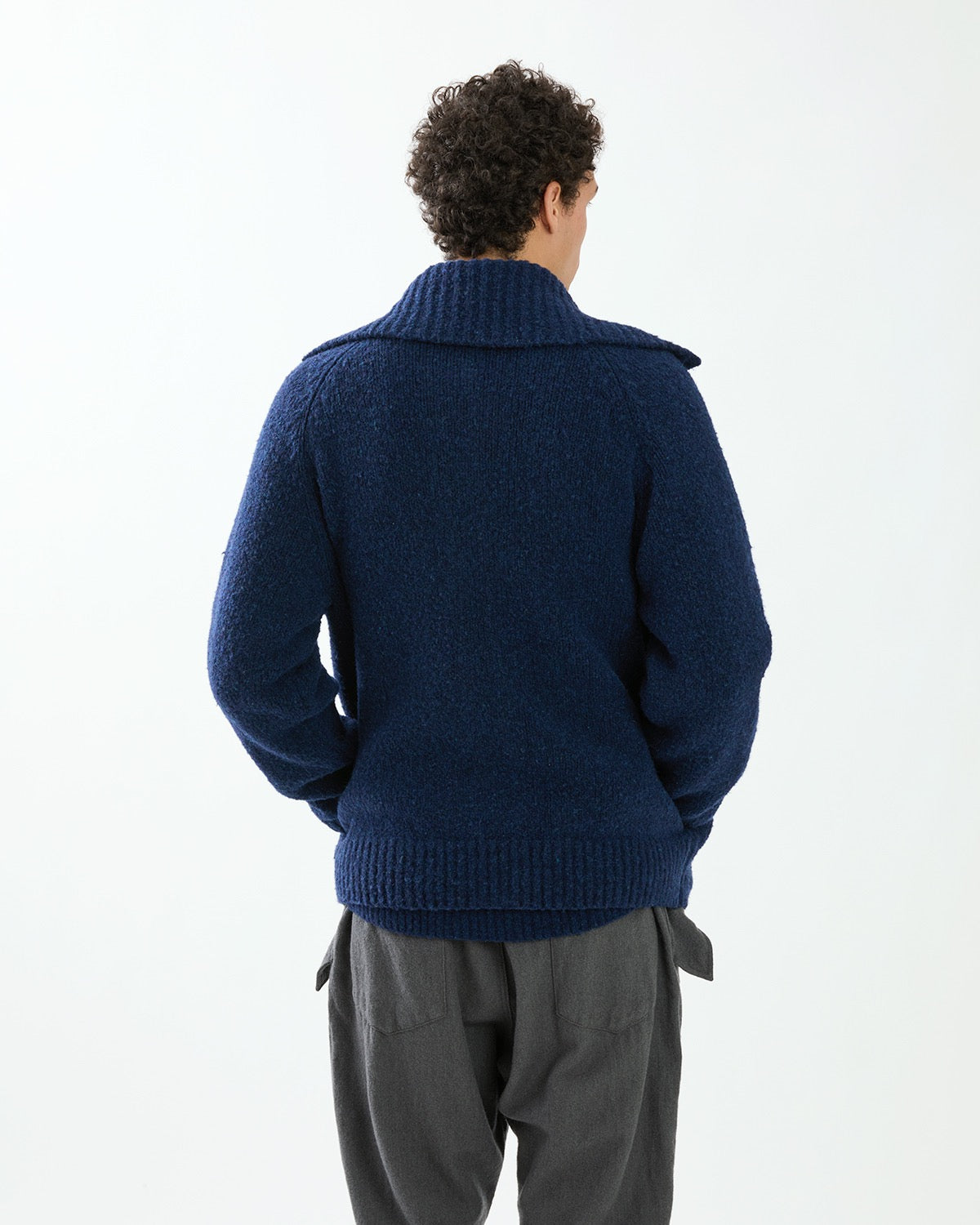HIKER HIGH NECK ZIP BLOUSON WOOL BOUCLE KNIT