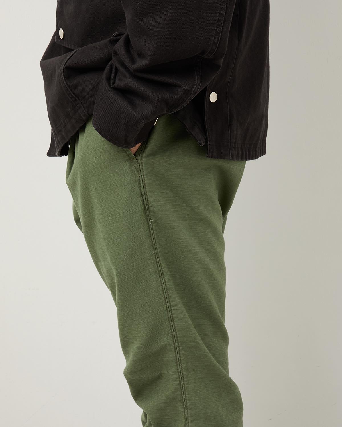 HIKER EASY PANTS COTTON BACKSATIN PIGMENT DYE