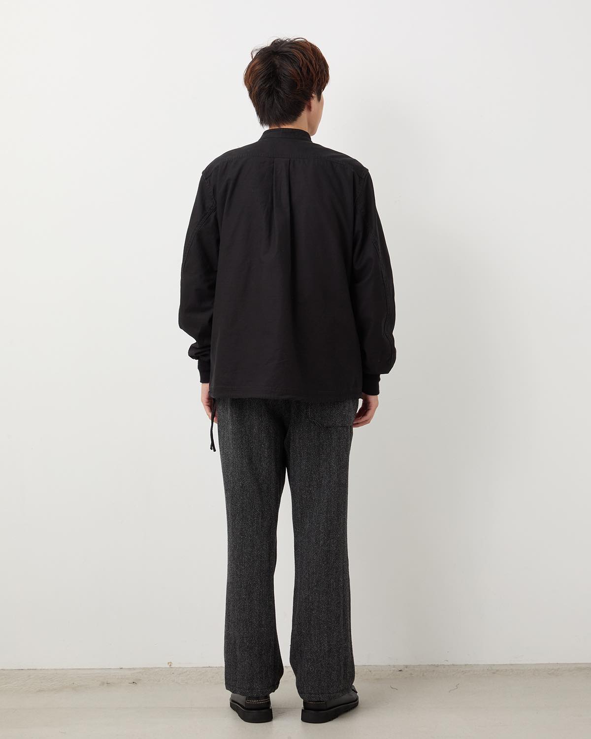 WANDERER EASY PANTS WOOL HERRINGBONE