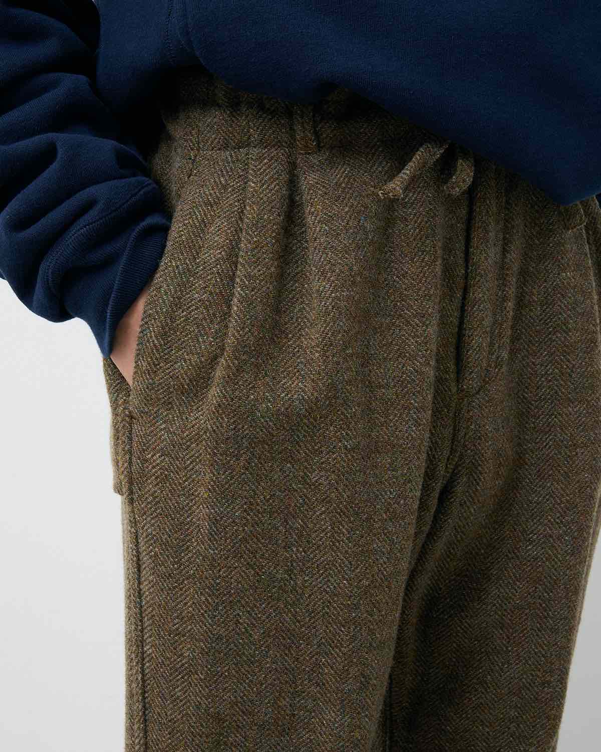 WANDERER EASY PANTS WOOL HERRINGBONE