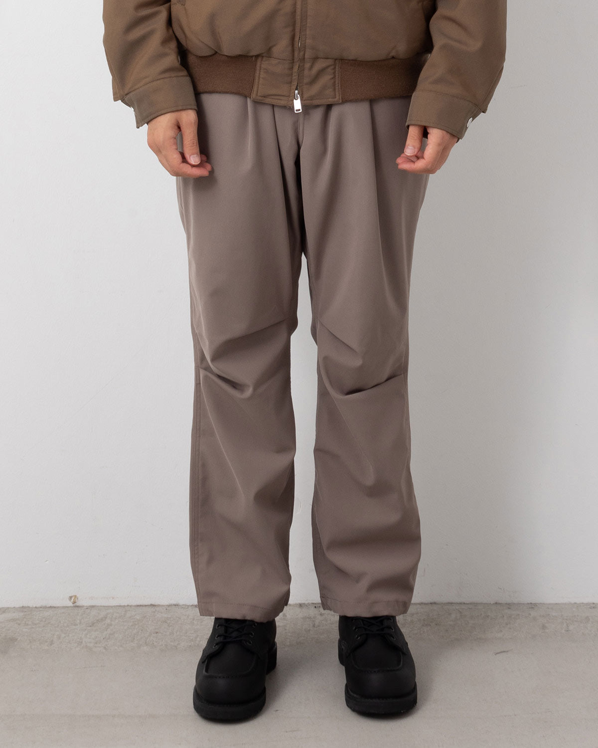 WALKER ST EASY PANTS POLY TWILL STRETCH SOLOTEX® by Gramicci