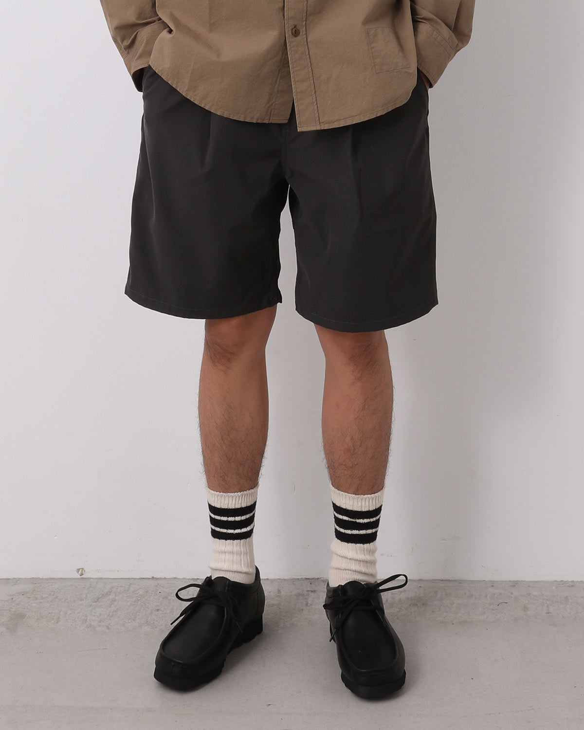 WALKER EASY SHORTS POLY TWILL STRETCH SOLOTEX® by Gramicci