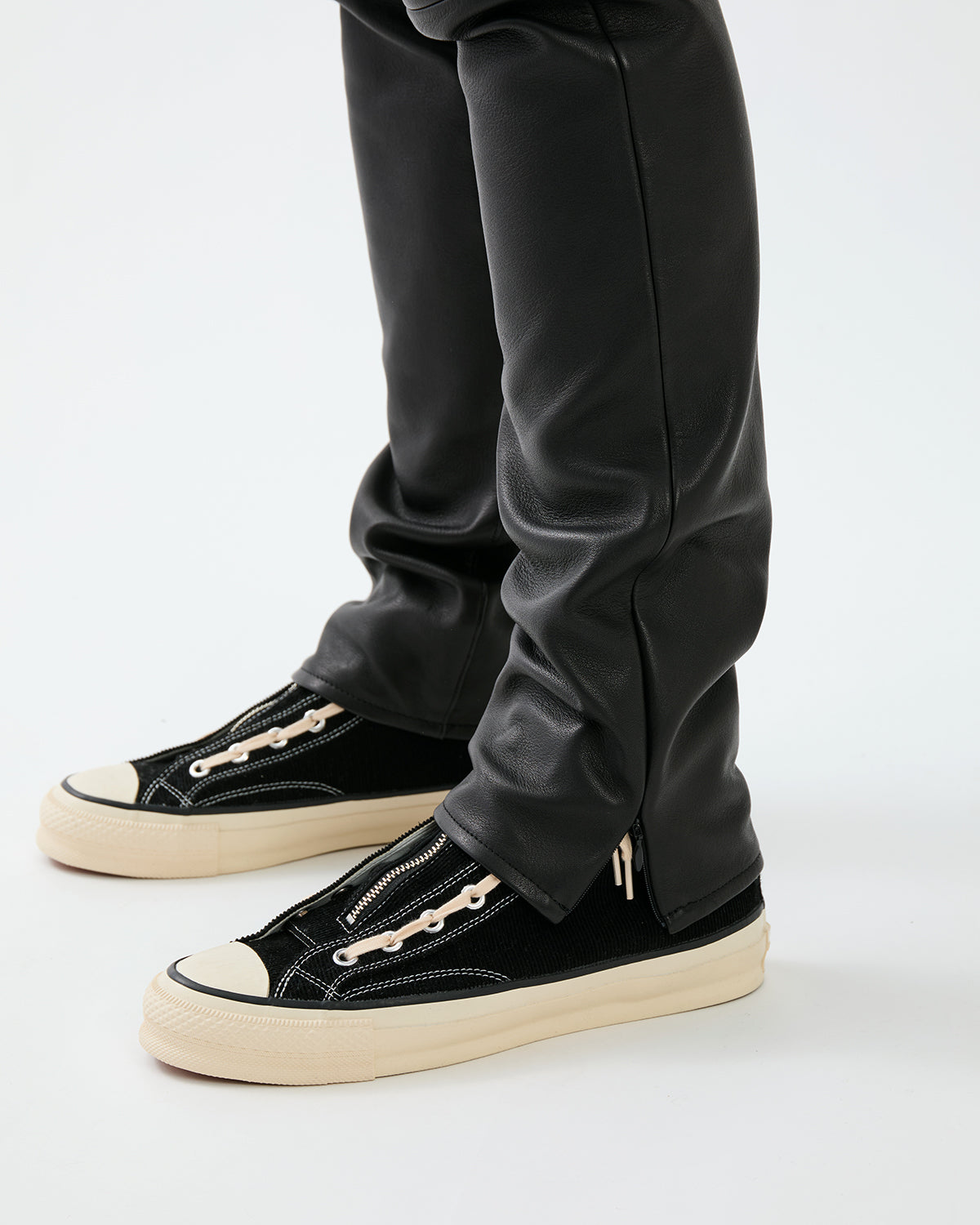 TRUCKER 5P JEANS NARROW SHEEP LEATHER