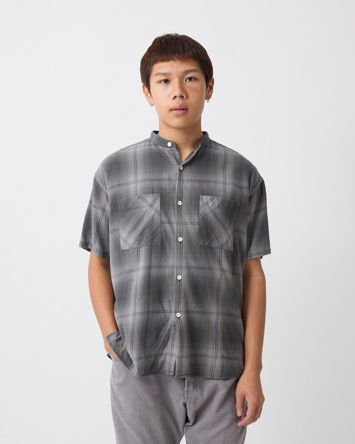 OFFICER STAND COLLAR S/S SHIRT COTTON TWILL OMBRE CHECK by Rafu