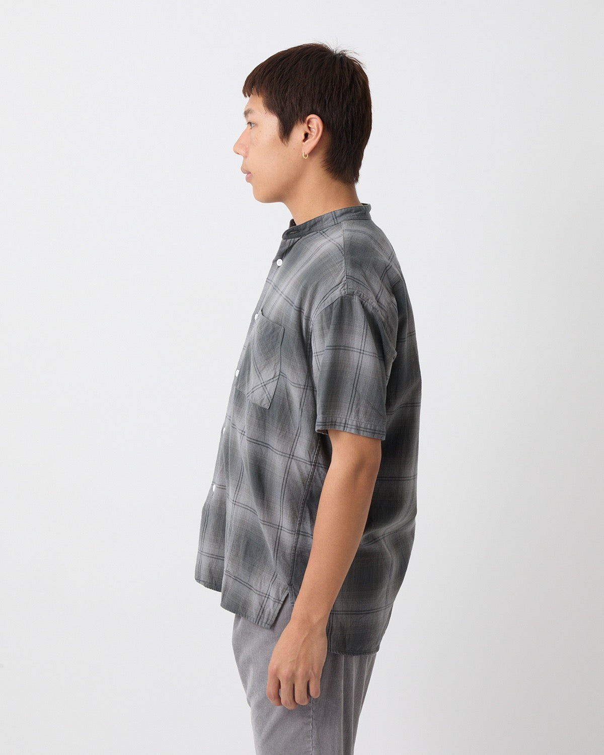 OFFICER STAND COLLAR S/S SHIRT COTTON TWILL OMBRE CHECK by Rafu