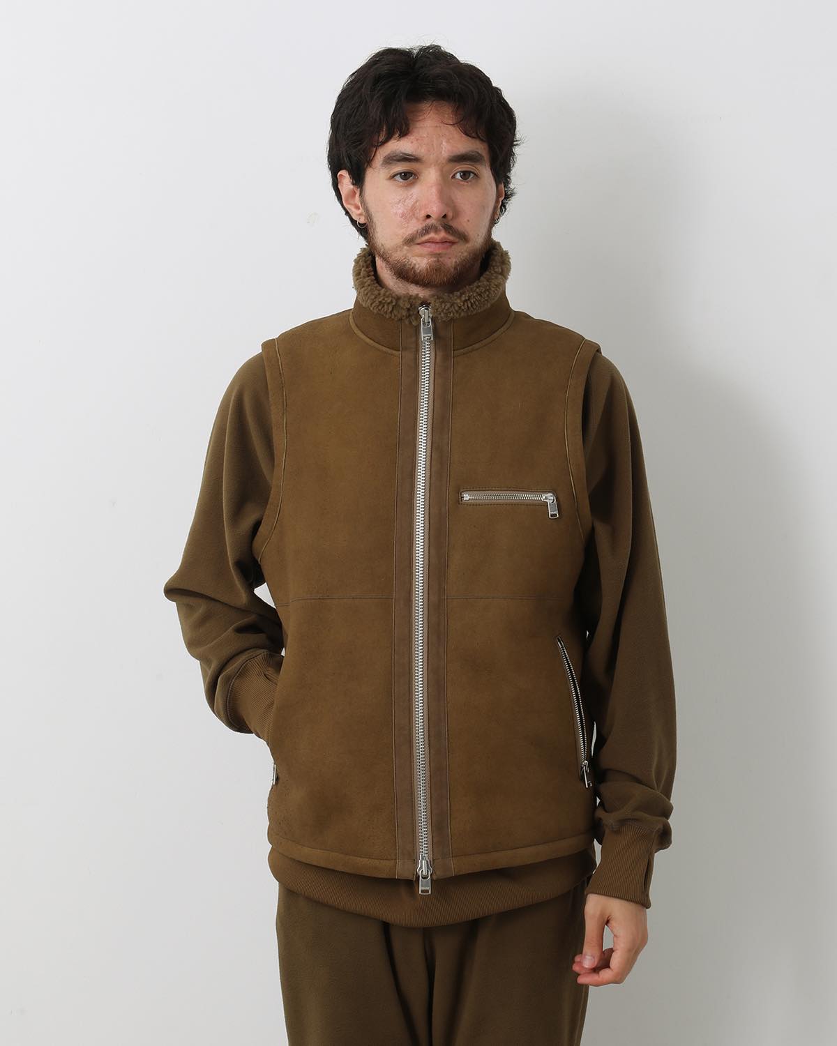 HUNTER VEST SHEEP NUBUCK MOUTON LEATHER