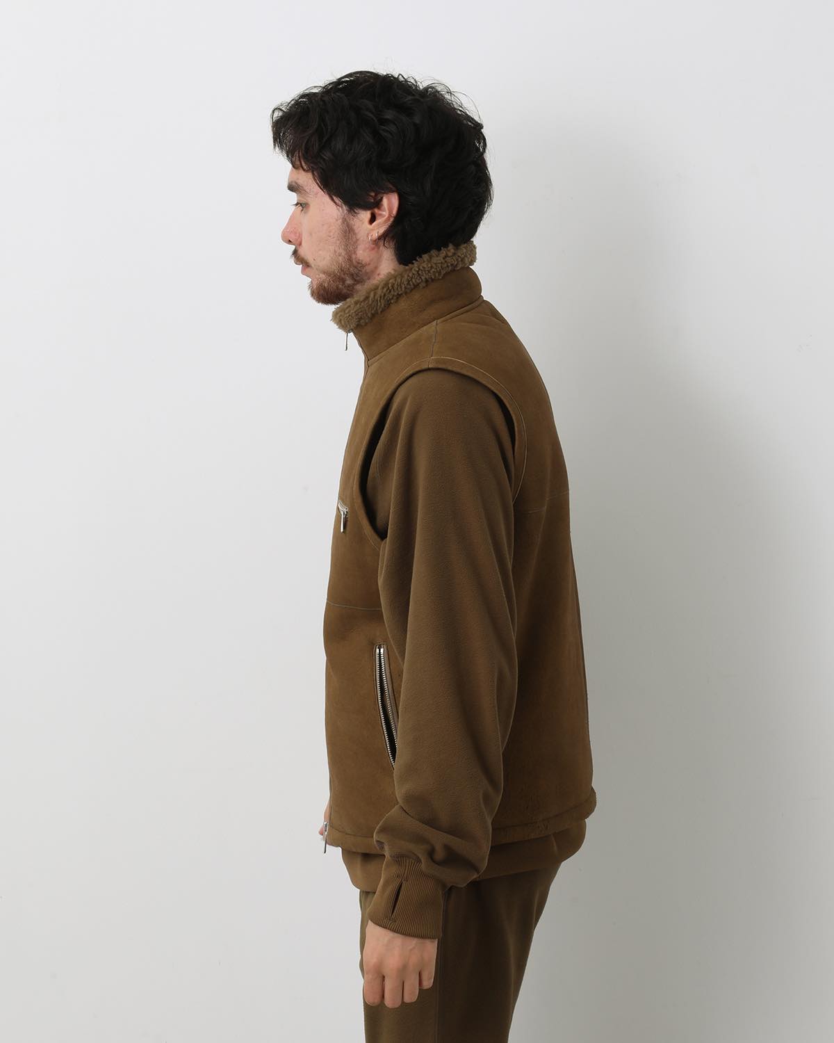 HUNTER VEST SHEEP NUBUCK MOUTON LEATHER