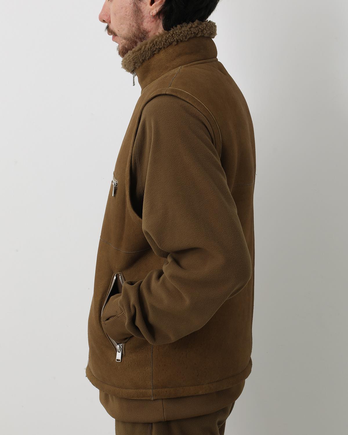 HUNTER VEST SHEEP NUBUCK MOUTON LEATHER