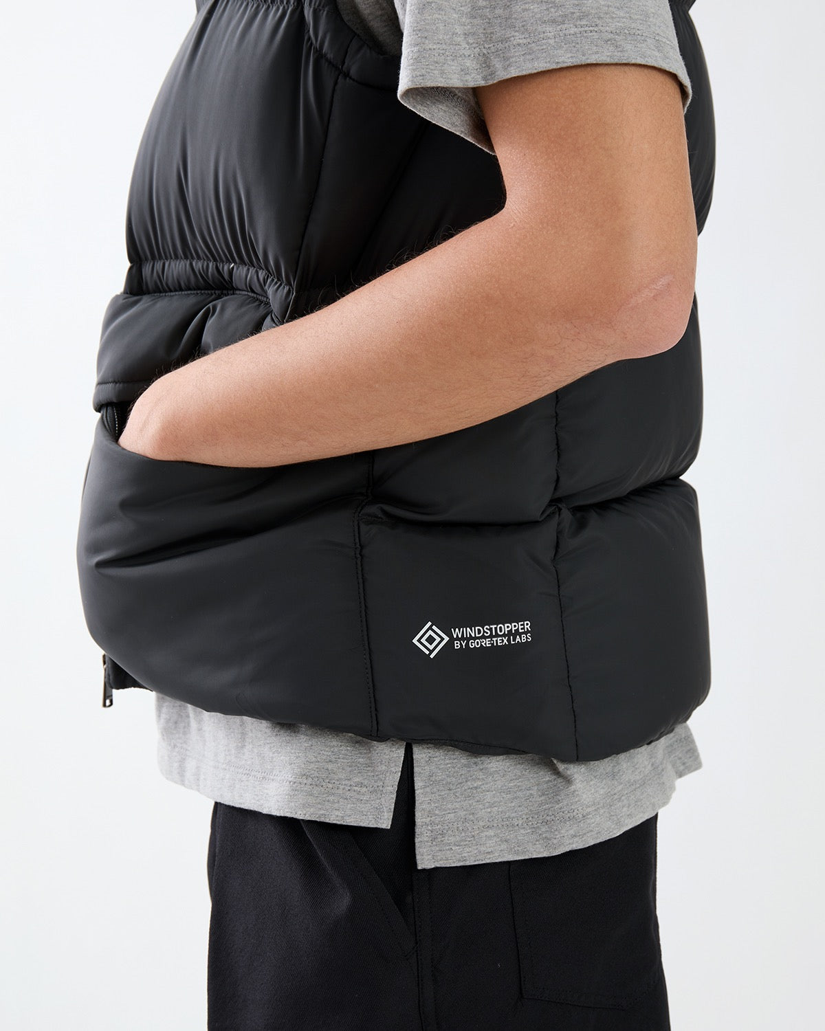 HIKER DOWN VEST 800FP POLY TAFFETA WITH WINDSTOPPER®