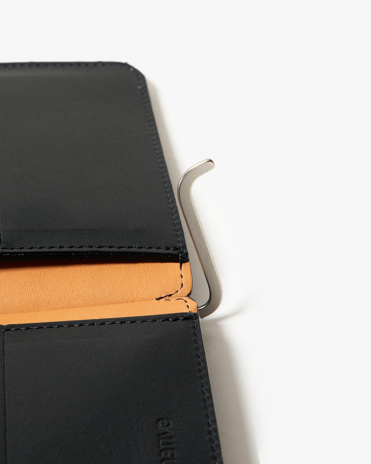 DWELLER WALLET WITH MONEY CLIP COW LEATHER