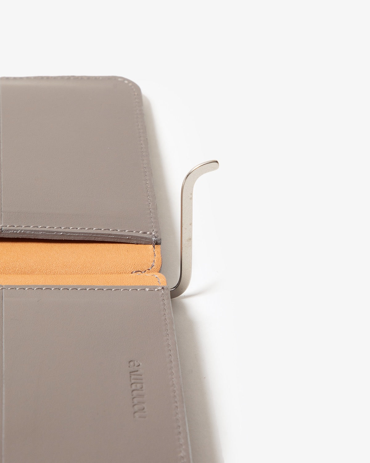 DWELLER WALLET WITH MONEY CLIP COW LEATHER