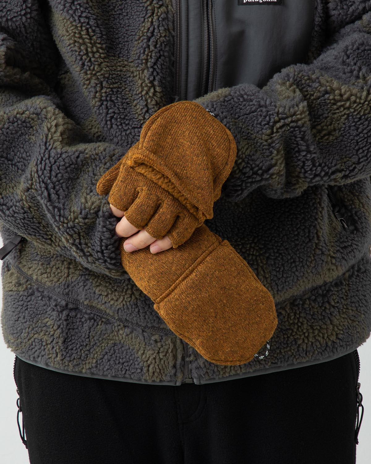 BETTER SWEATER GLOVES