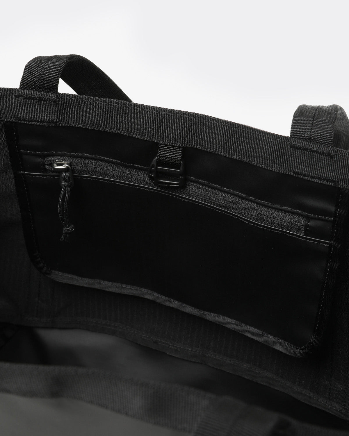 BLACK HOLE TOTE 25L