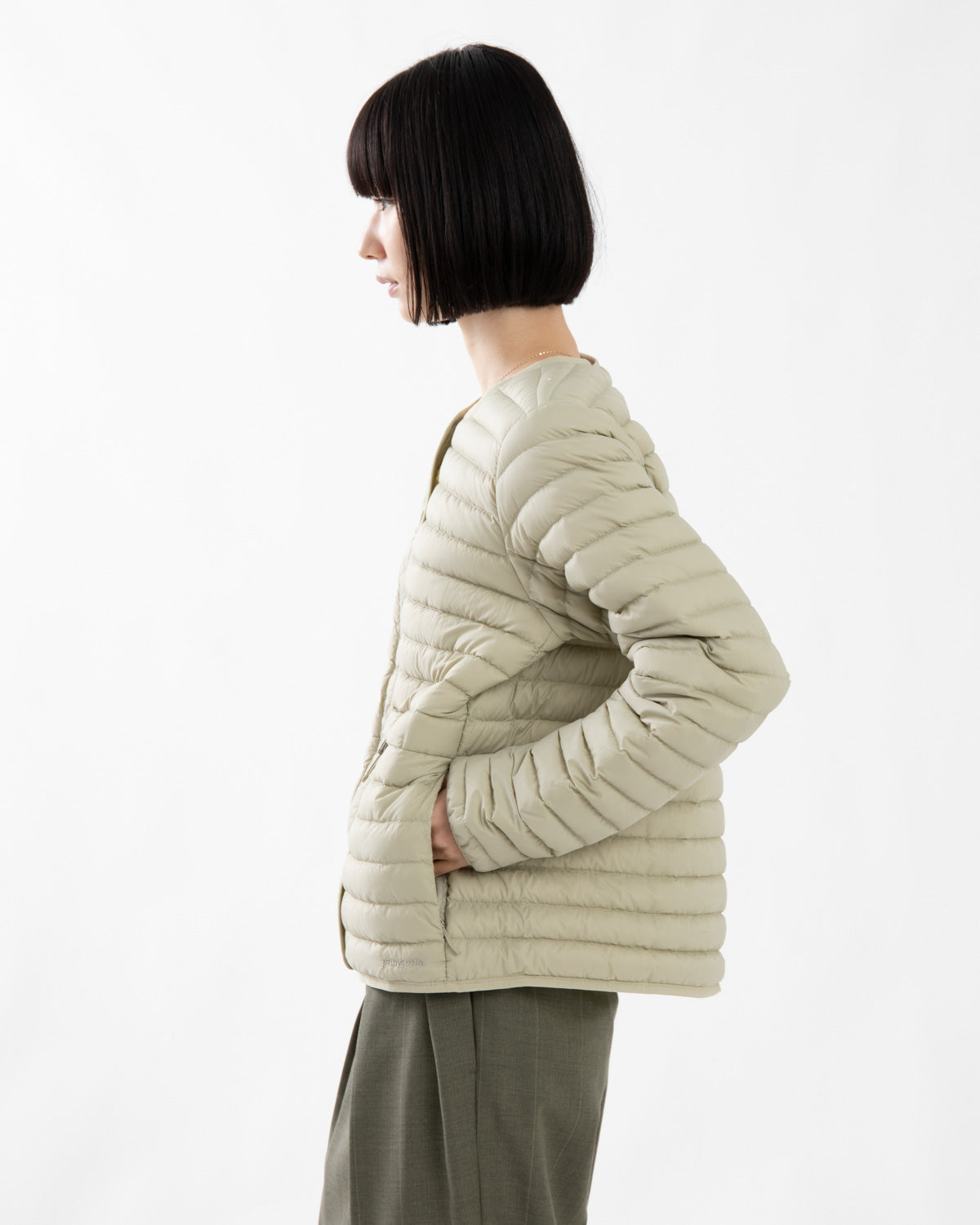 W'S LW REVERSIBLE DOWN SWEATER CARDIGAN