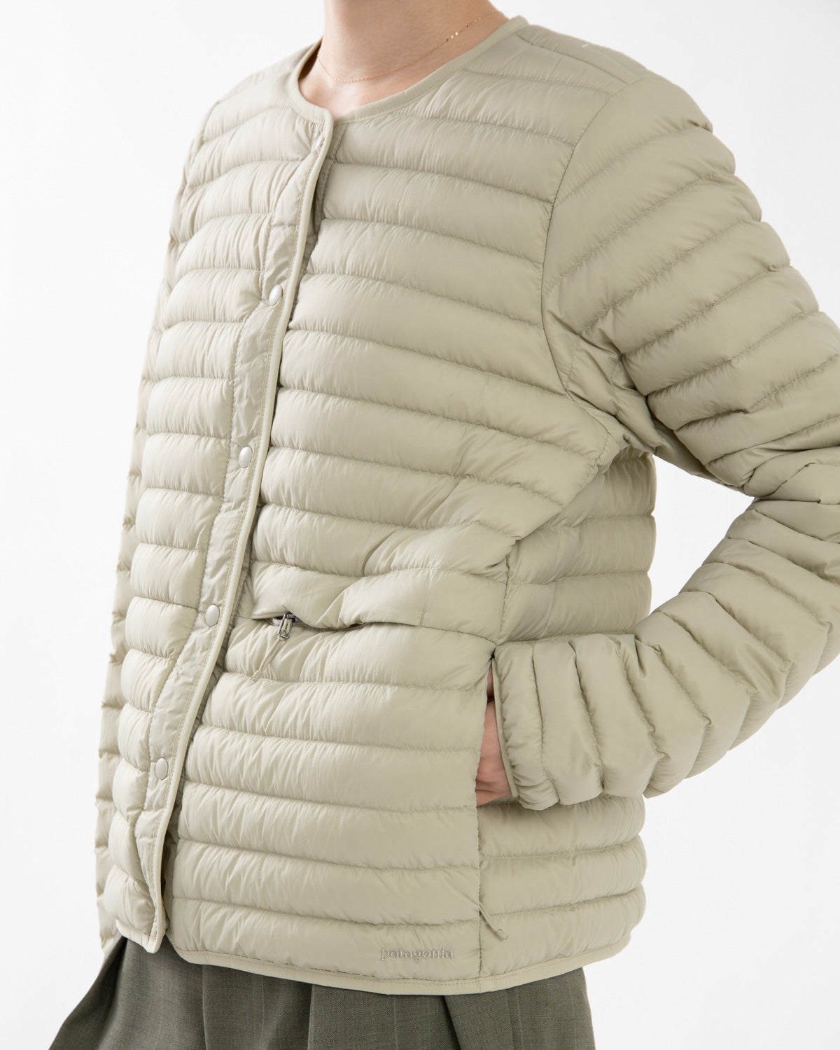W'S LW REVERSIBLE DOWN SWEATER CARDIGAN