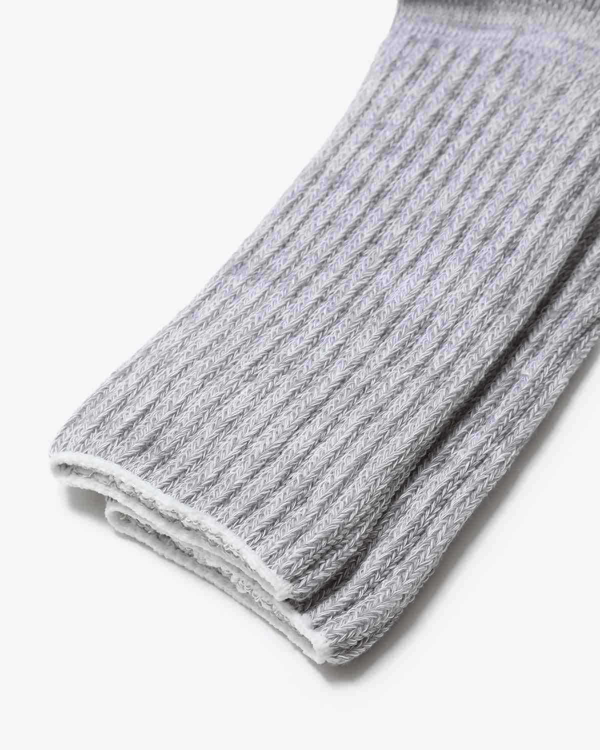 RIBBED CREW SOCKS