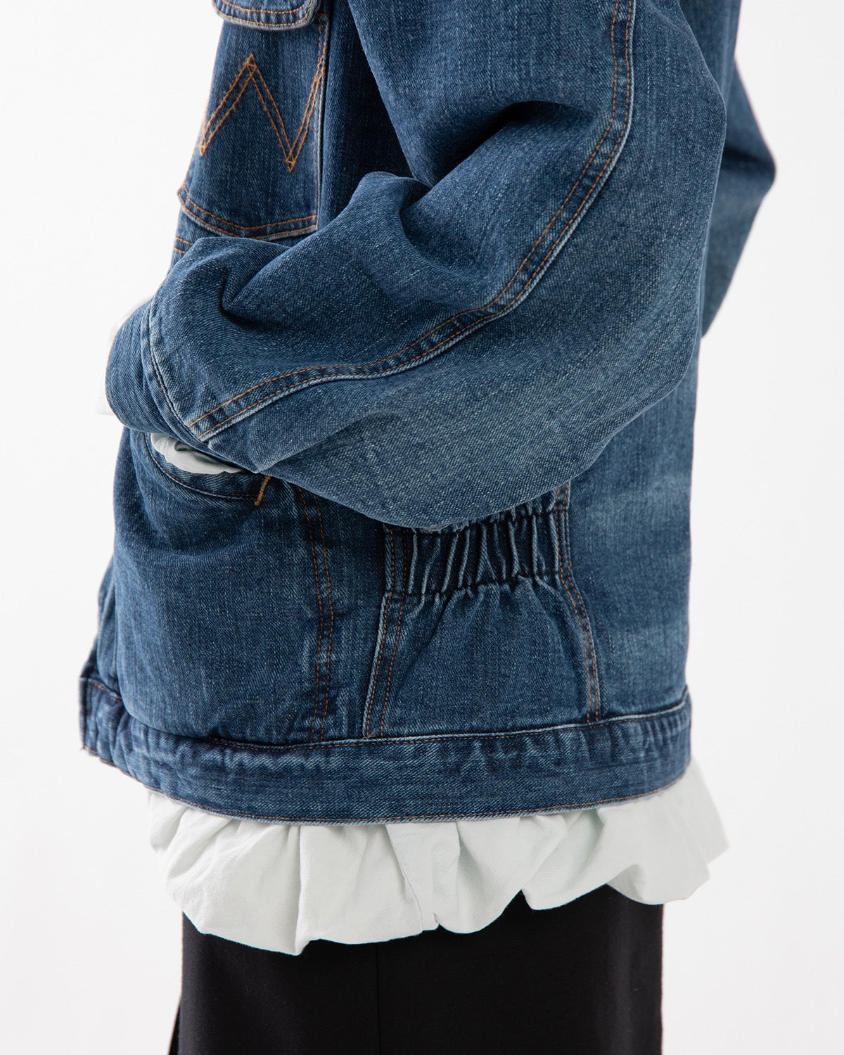 DENIM JACKET