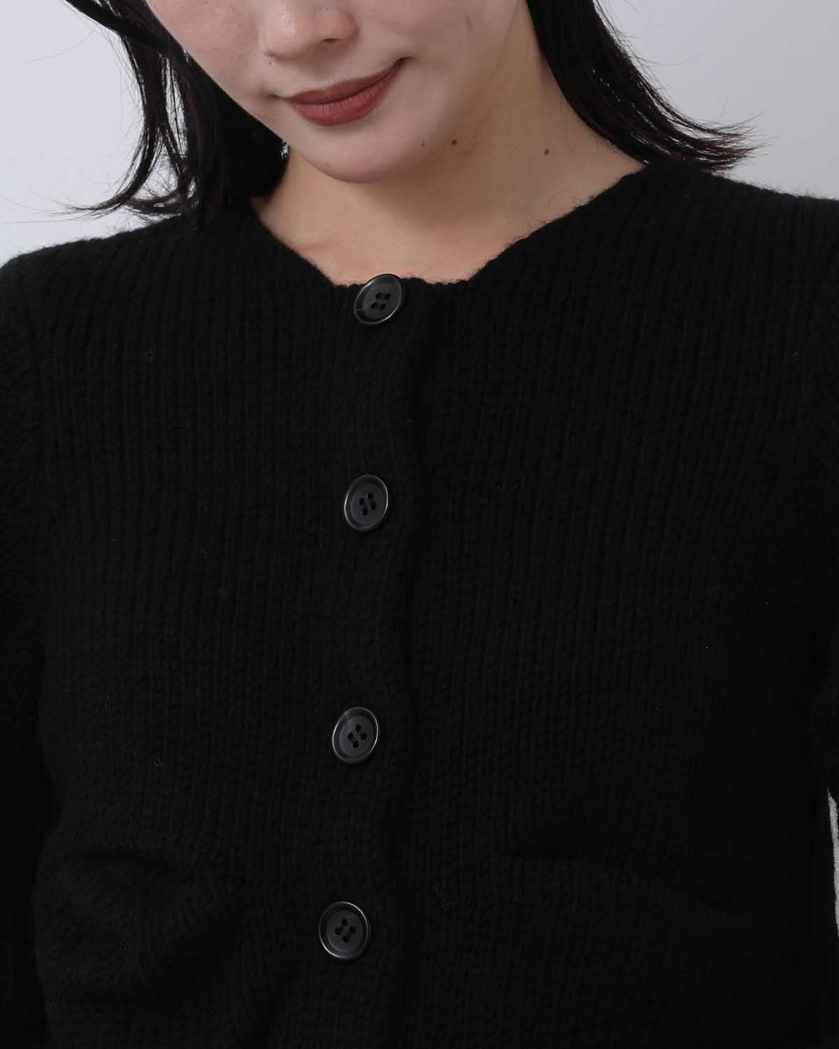 CARDIGAN WITH UNSTABLE SLEEVES