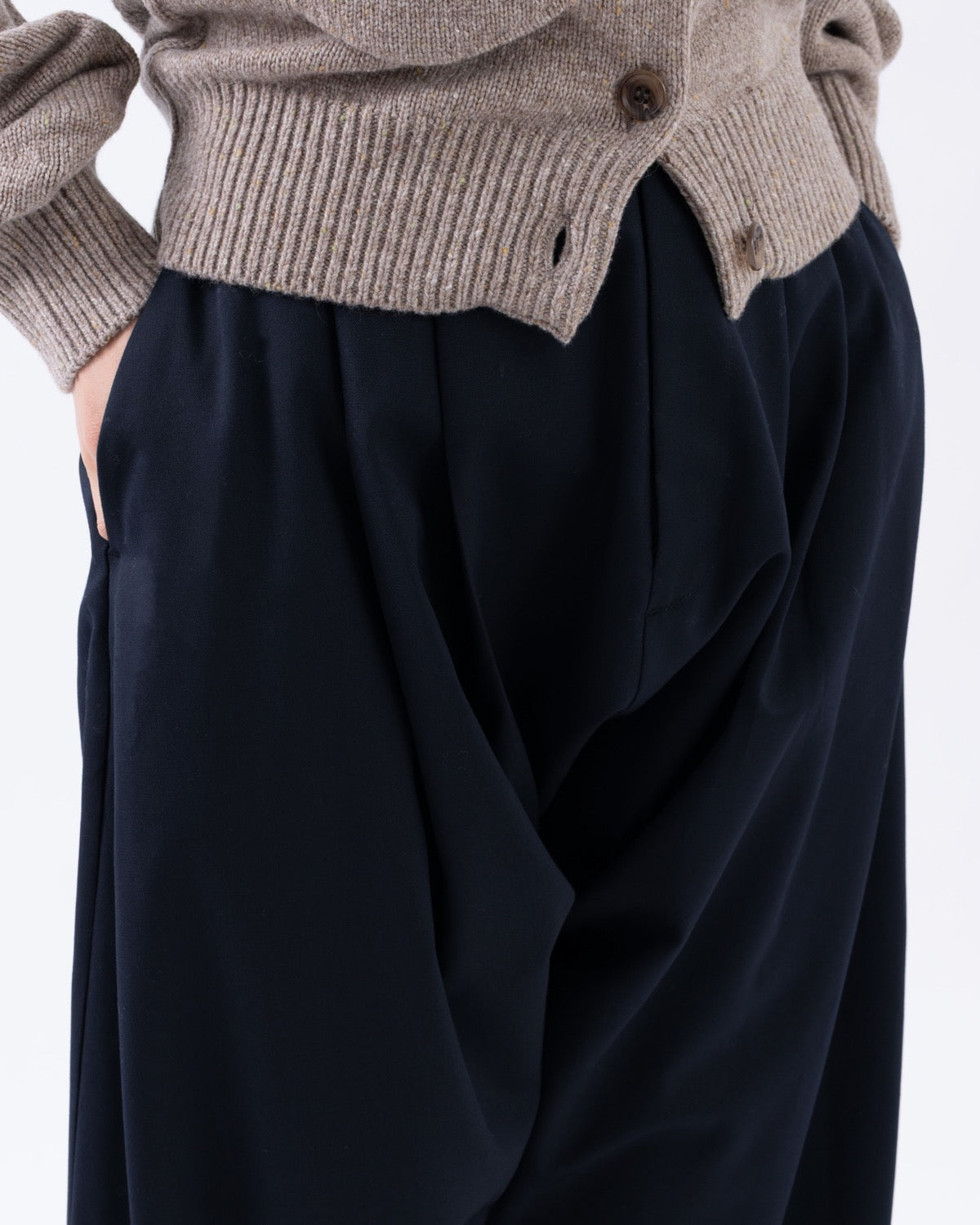 DRAPE PANTS
