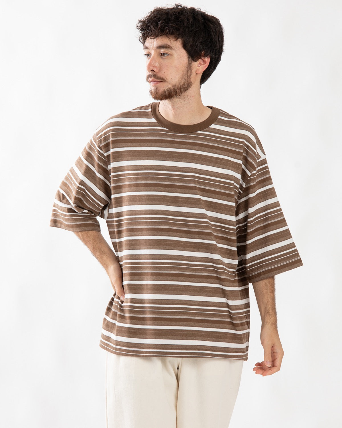 T SHIRT B