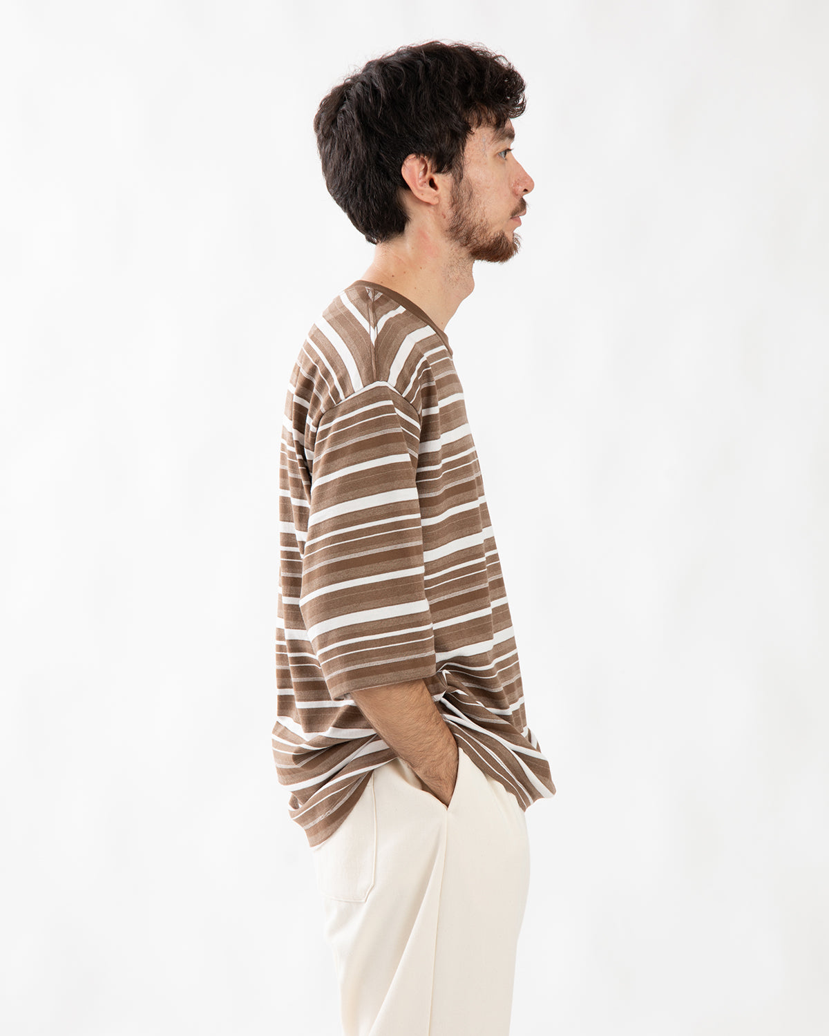 T SHIRT B