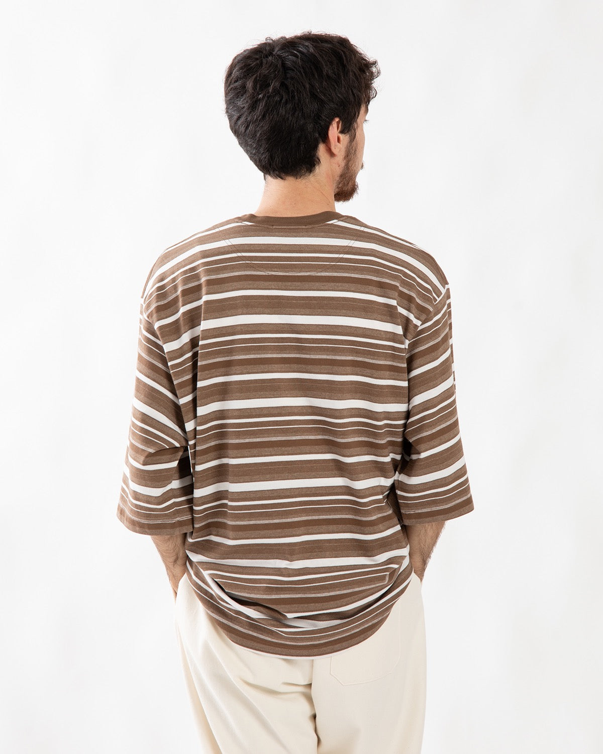 T SHIRT B