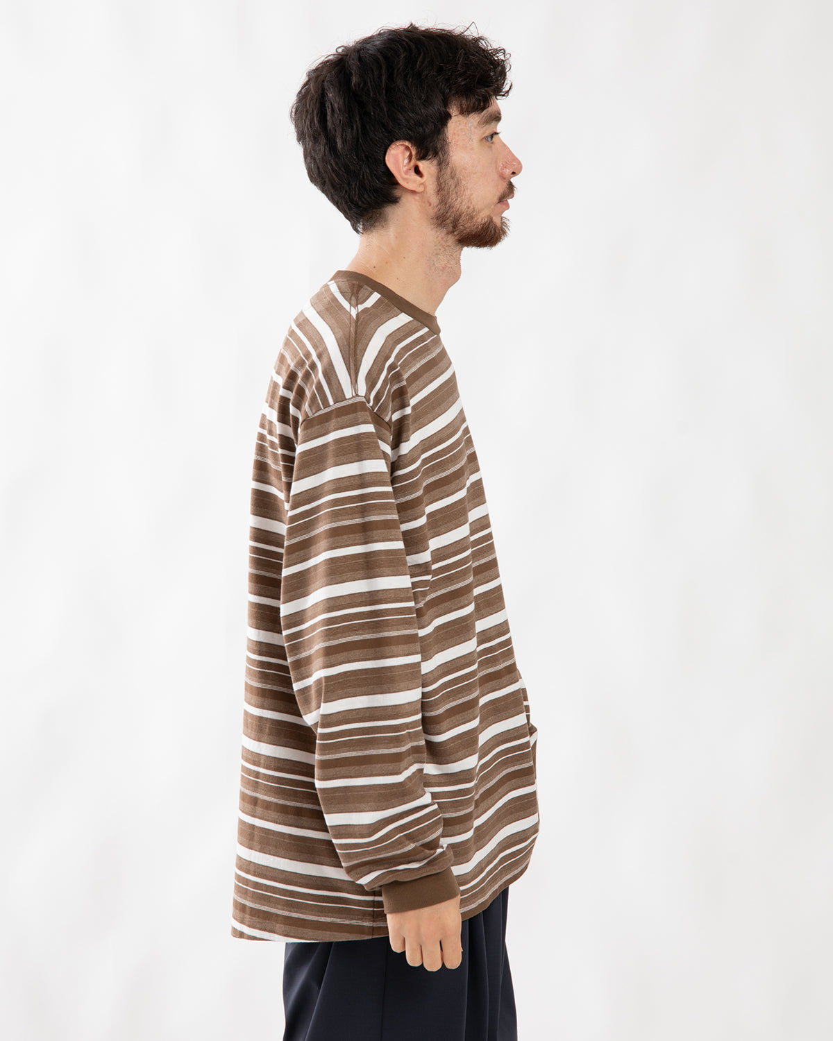 T SHIRT B