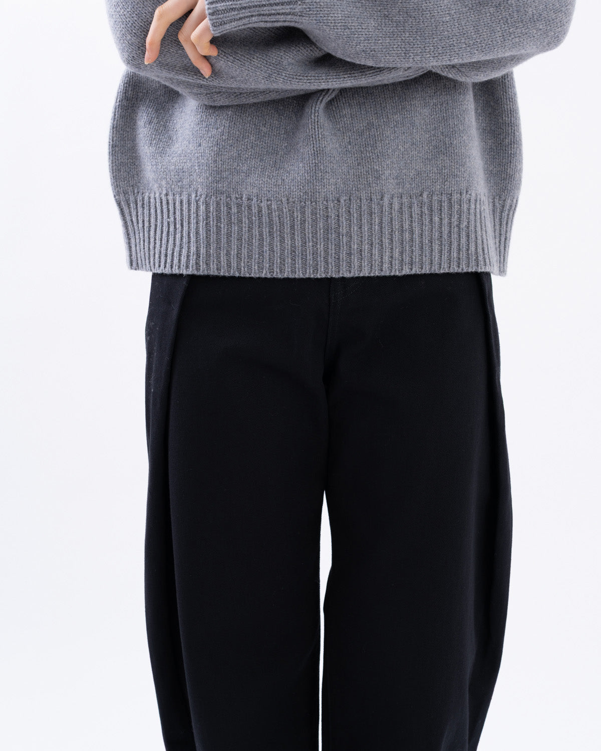 BASIC BIG TUCK PT BK