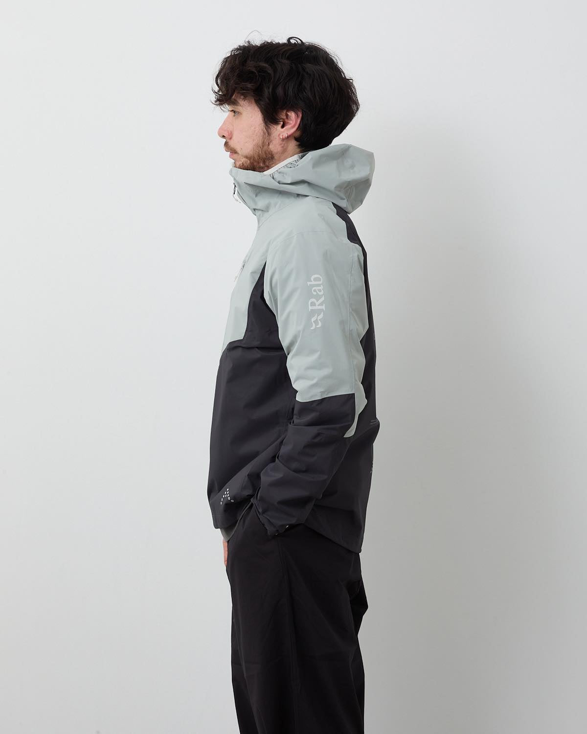DOWNPOUR TRAIL LIGHT JACKET