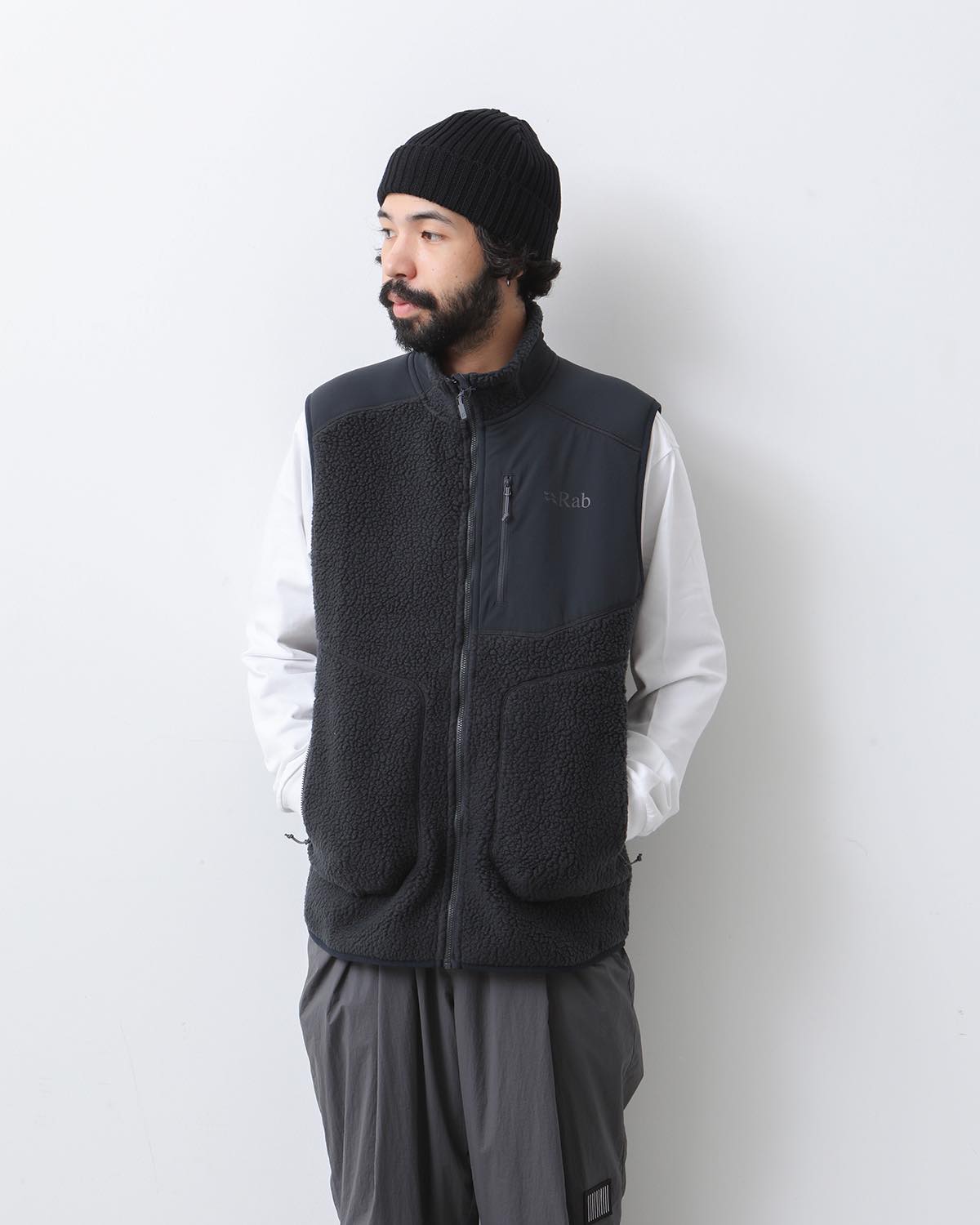 OUTPOST VEST