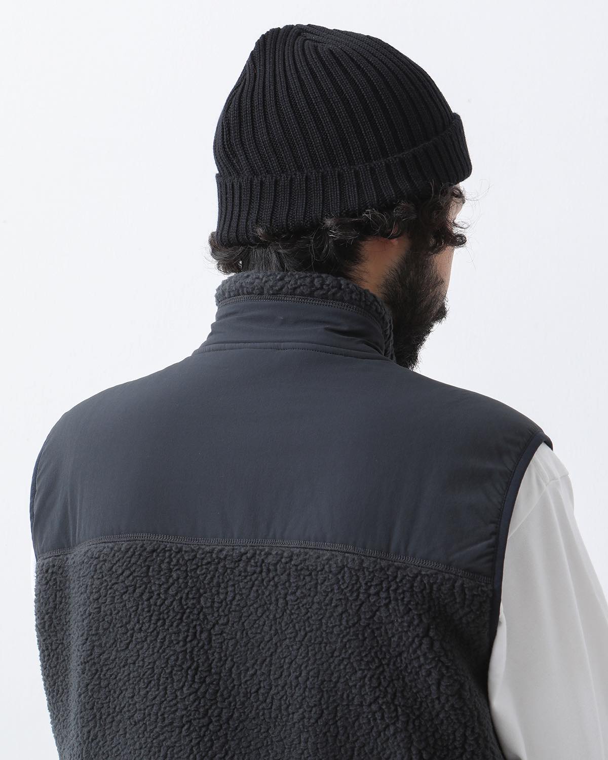 OUTPOST VEST