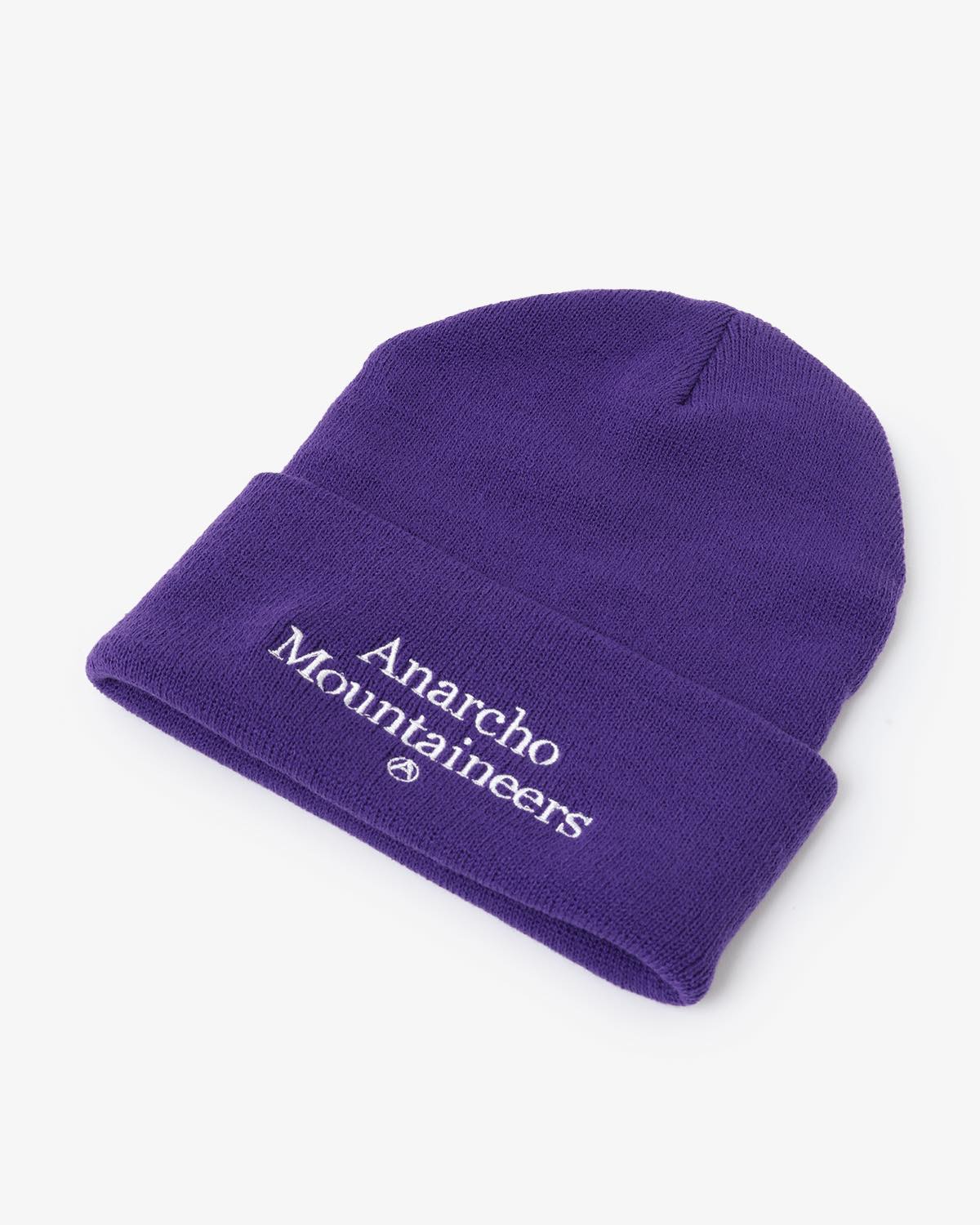 A.M. BEANIE