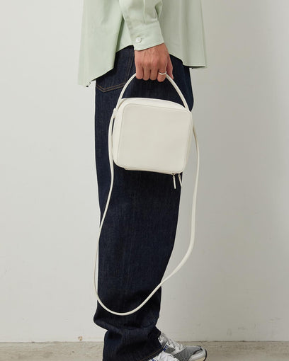 LEATHER SHOULDER BAG MADE BY AETA