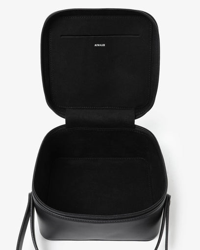 LEATHER SHOULDER BAG MADE BY AETA