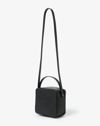 LEATHER SHOULDER BAG MADE BY AETA