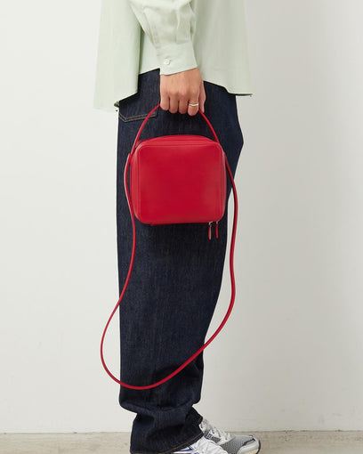 LEATHER SHOULDER BAG MADE BY AETA