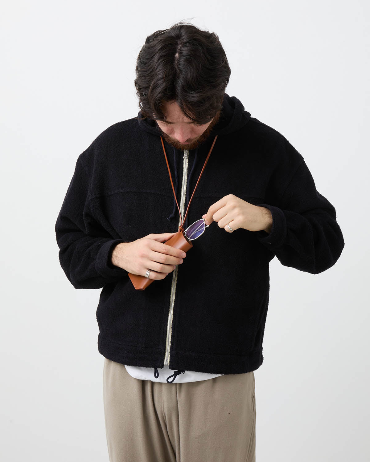 LEATHER SUNGLASSES CASE