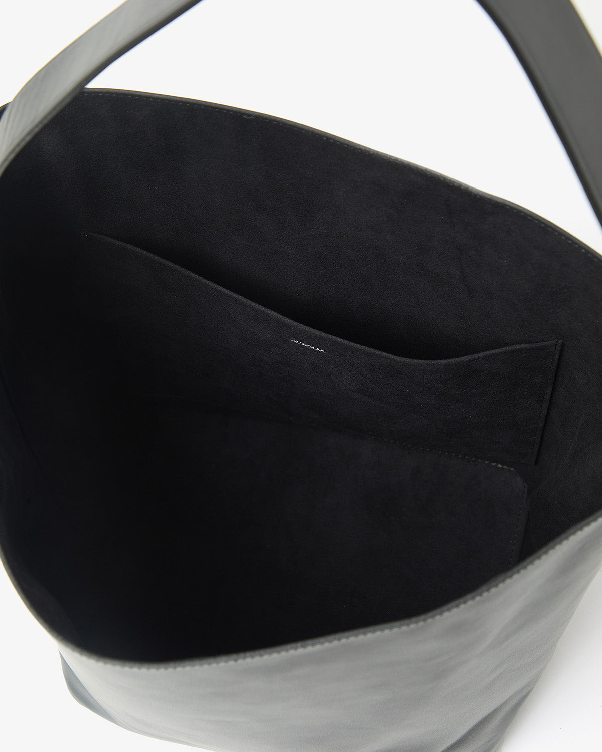 LEATHER SHOULDER BAG - M MADE BY AETA