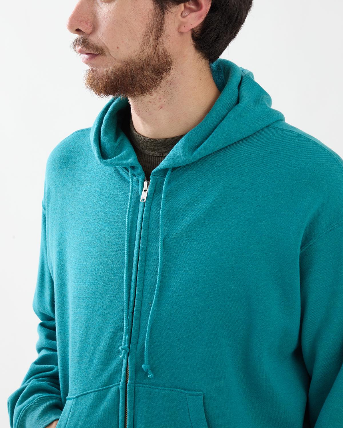 HIGH-TWIST COMPACT SWEAT ZIP PARKER