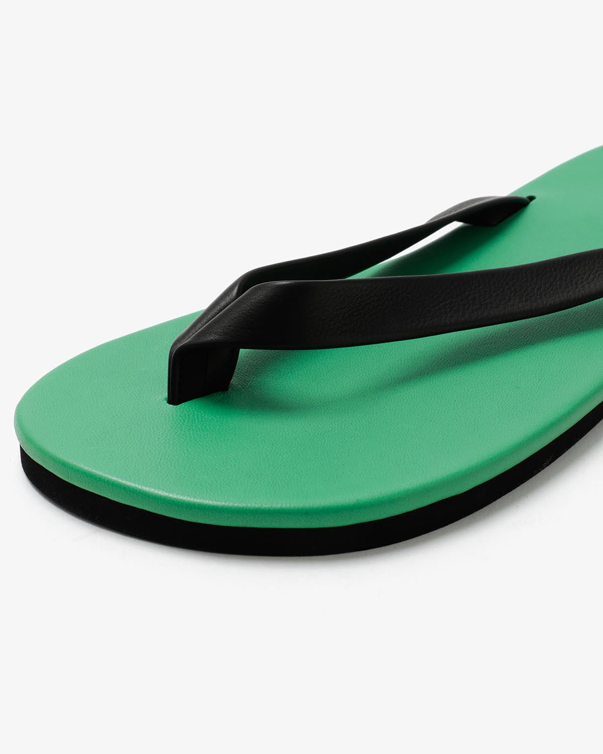 SOFT LEATHER FLIP-FLOPS