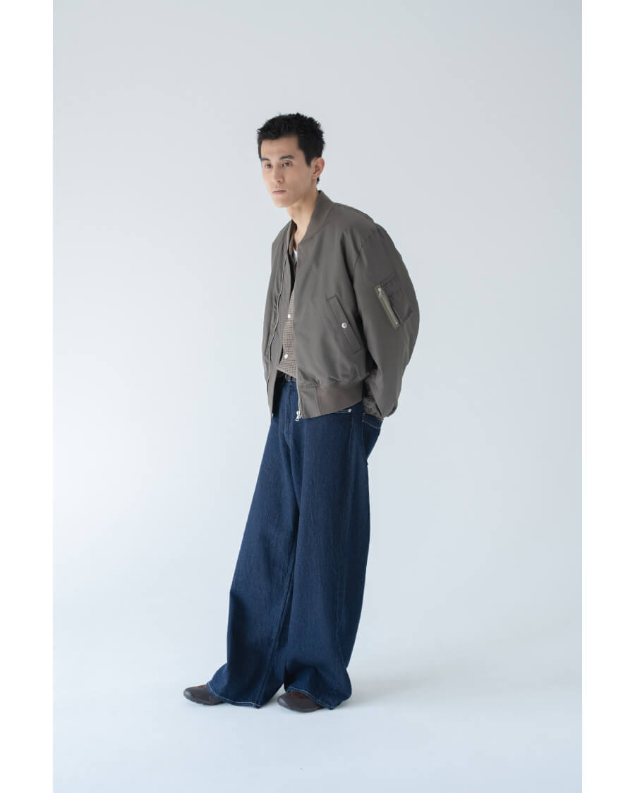 HIGH DENSITY SILK TWILL FLIGHT BLOUSON