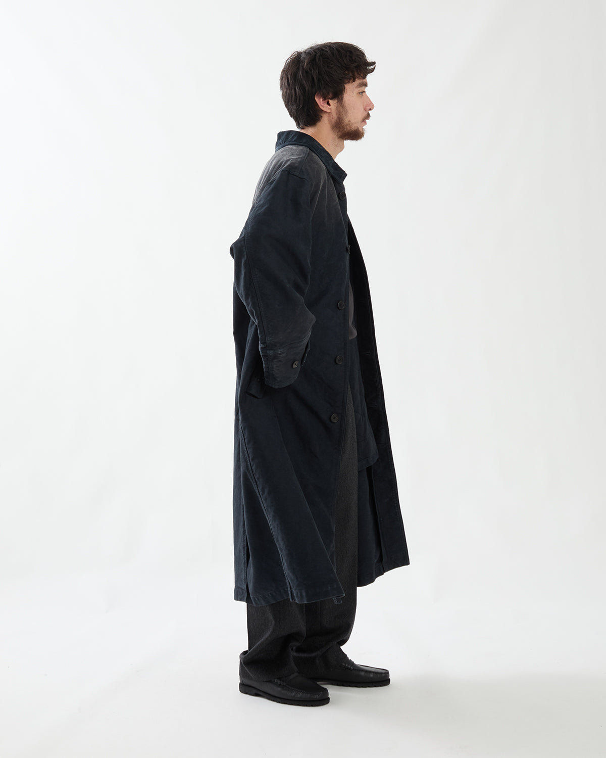 GARMENT-DYED ORGANIC COTTON HEAVY MOLESKIN COAT